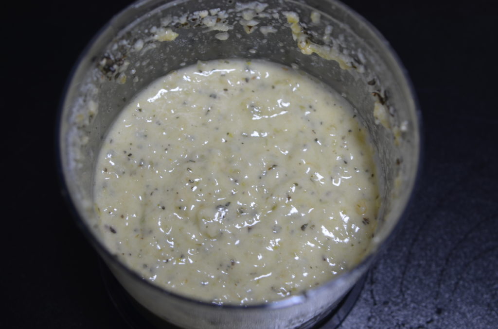 соус для лингвини аль песто в блендере
Linguini al pesto sauce in a blender
